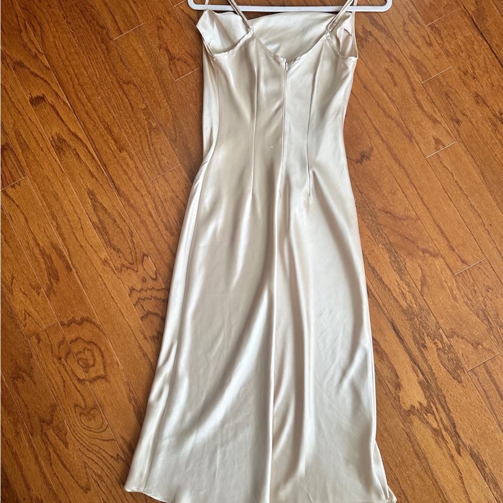 Silk Dress - Picture 2 of 5